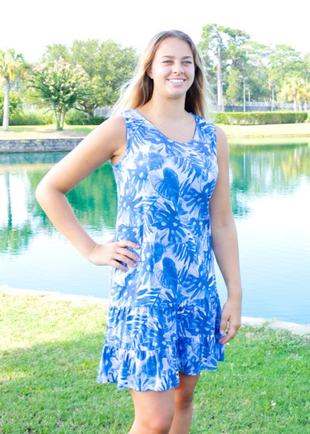 sleeveless deep scoop neck dress blue palm beach dress comfortable